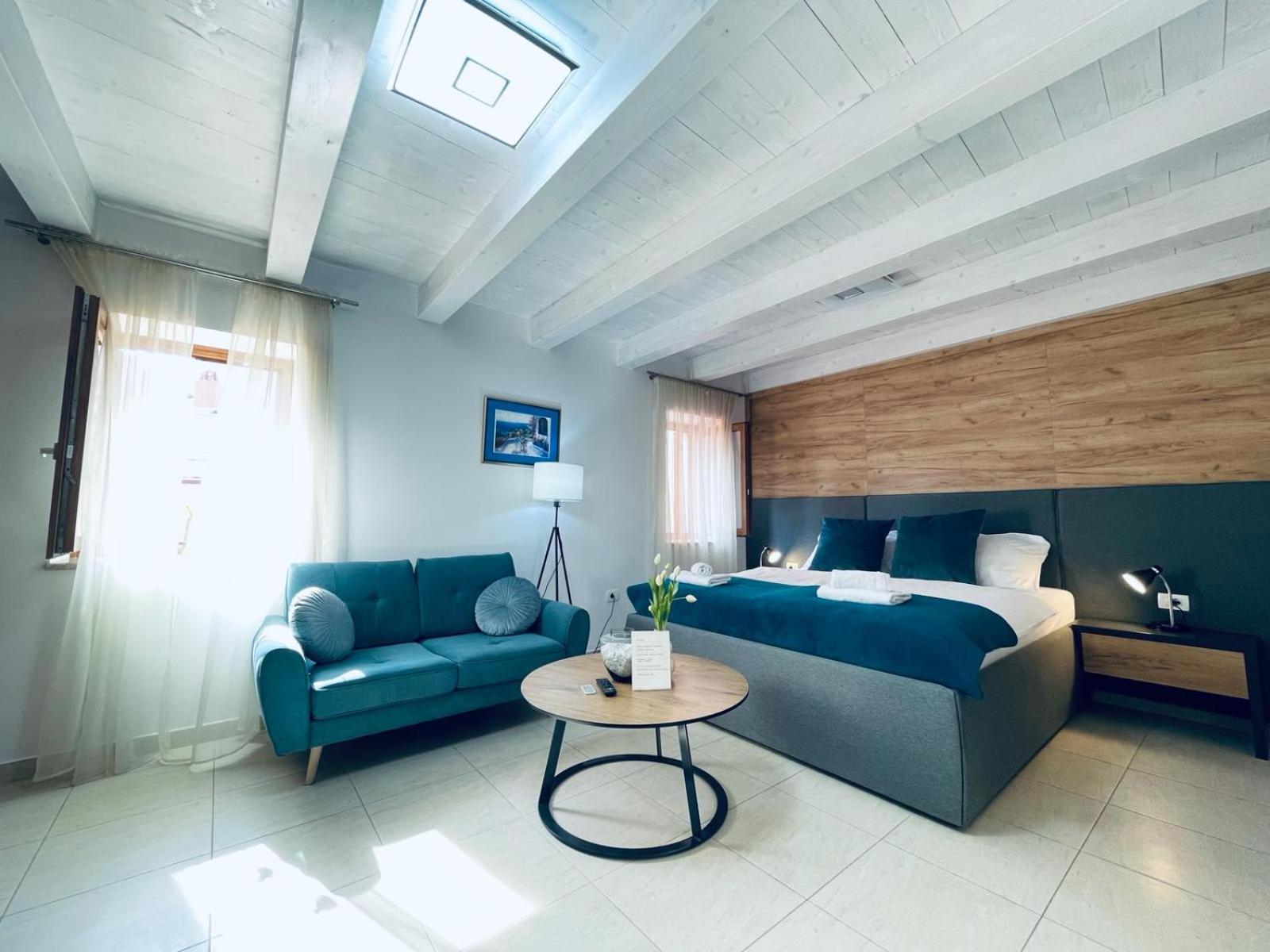 Fazana City Rooms With Free Parking Exteriör bild