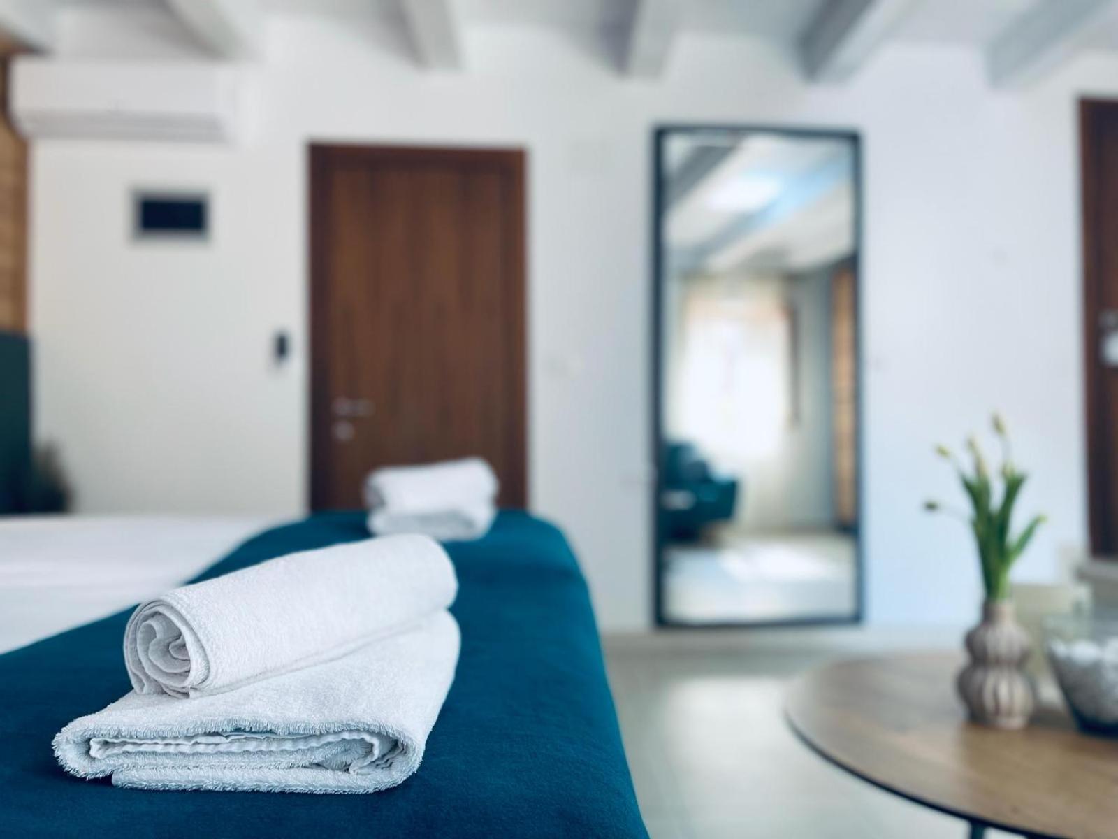 Fazana City Rooms With Free Parking Exteriör bild