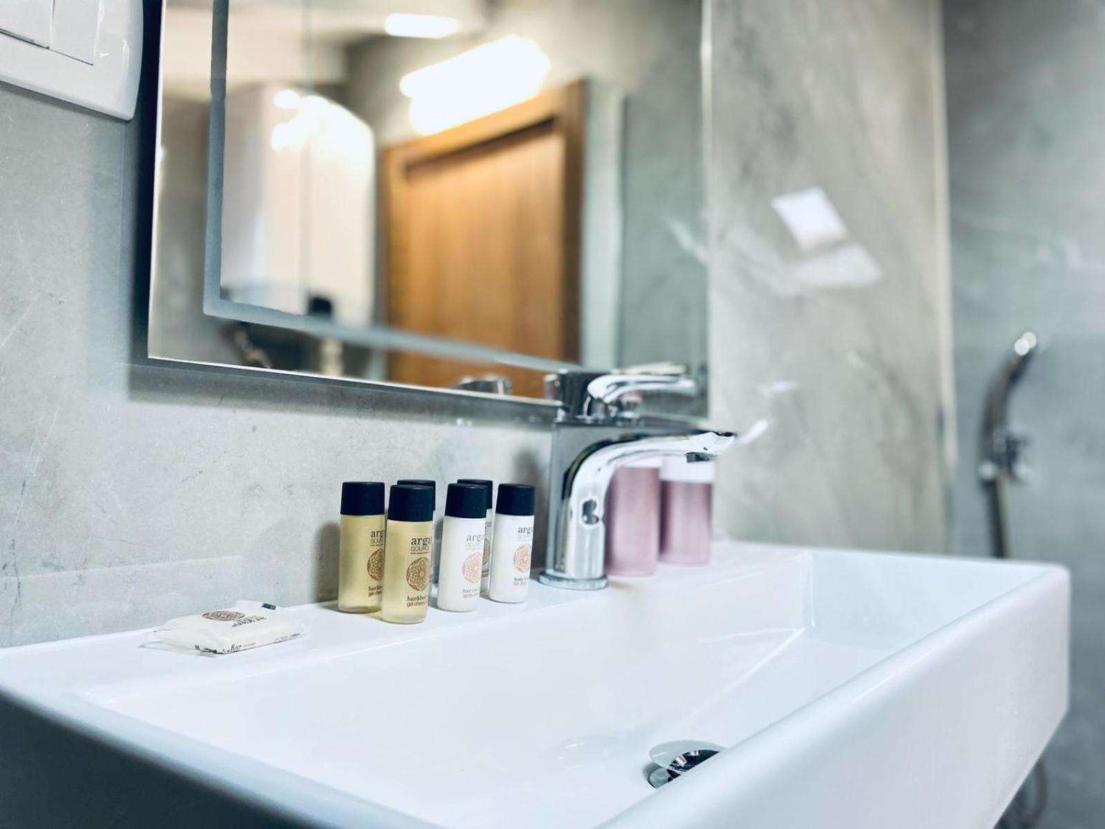 Fazana City Rooms With Free Parking Exteriör bild